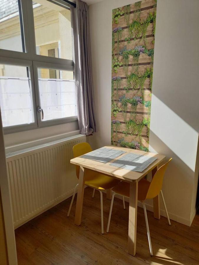 La Grelauderie 1 Apartment Saintes Ngoại thất bức ảnh